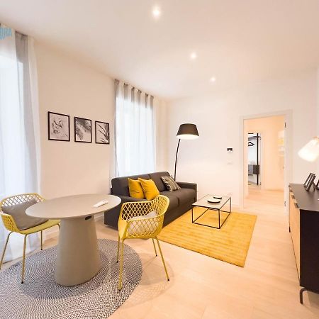 Slataper 11 Tirabora Short Rent Lägenhet Trieste Exteriör bild